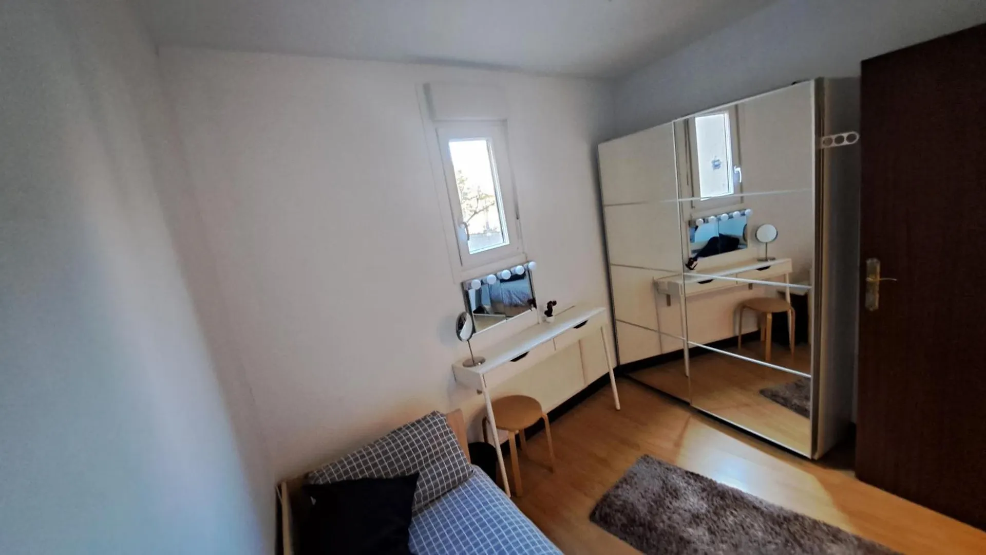 Acogedora Habitación Centro Bilbao Habitación en casa particular